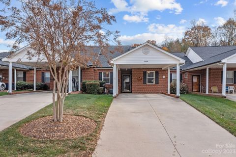 3860 Azalea Trail