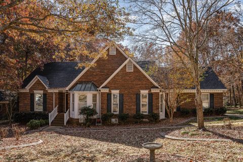 2435 Willowbrook Drive