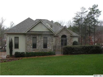 110 Creeky Hollow Drive