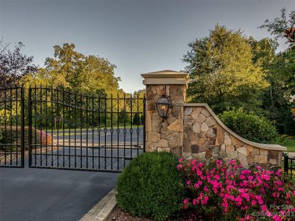 6064 Kimbrell Heights Drive
