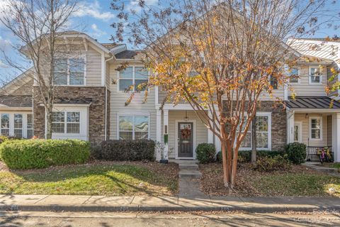205 Misty Knoll Lane