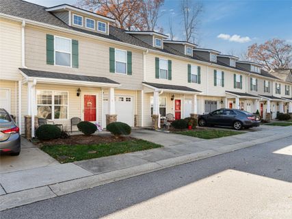 70 Old Salem Court 27 sold home in Townes at Bagwell Mill, Fletcher, NC