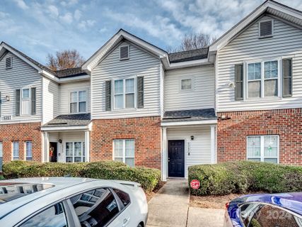 6367 Mallard View Lane sold home in Mallard Square, Charlotte, NC