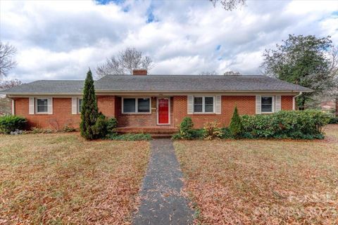 4901 Tewkesbury Road sold home in Allen Hills, Charlotte, NC