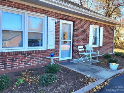 115 23rd Street 21 sold home in Mimosa Gardens, Hickory, NC