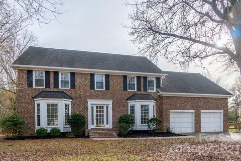 10613 Kennel Lane
