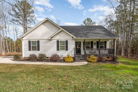 1490 Mack Drive sold home in Timbercrest, Mcconnells, SC