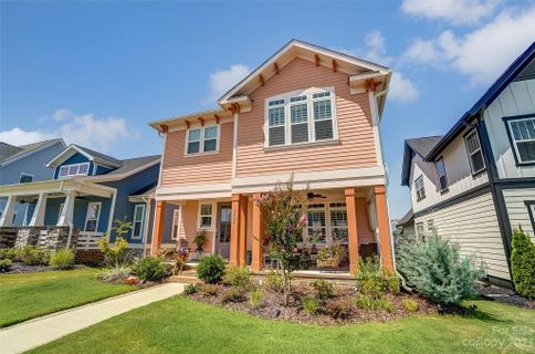 1560 Riverwalk Parkway