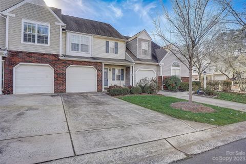 8204 Churchton Place sold home in Southgate Commons, Charlotte, NC