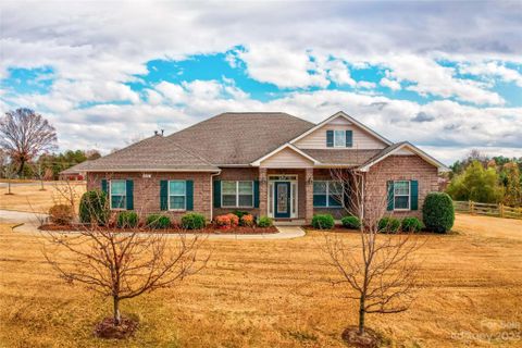 119 Nesting Quail Lane sold home in Highland Ridge, Mooresville, NC