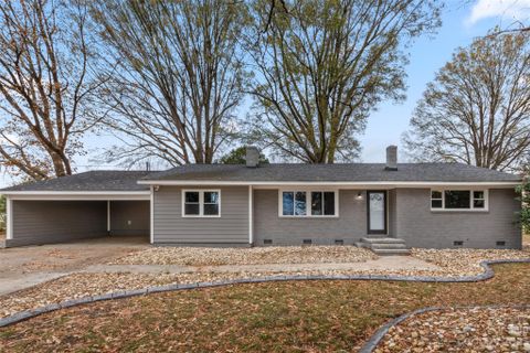 Previously sold for $385,000