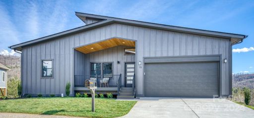 11 Endless View Drive sold home in Starview Heights, Weaverville, NC