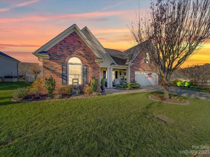 304 Wendover Drive sold home in The Meadows, Locust, NC