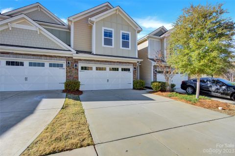 812 Pennington Drive