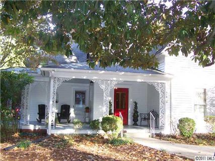 Previously sold for $424,000