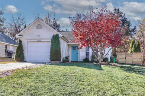 1009 Morning Glory Drive sold home in Fairfield, Charlotte, NC