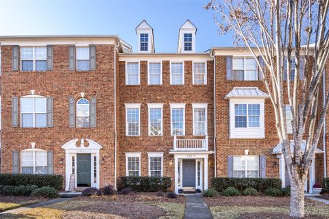 10415 Winslet Drive sold home in Charleston Place, Charlotte, NC