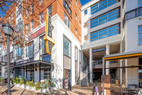 1315 East Boulevard 321