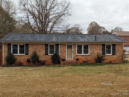 4720 Chapel Grove Road sold home in Fallscrest, Gastonia, NC