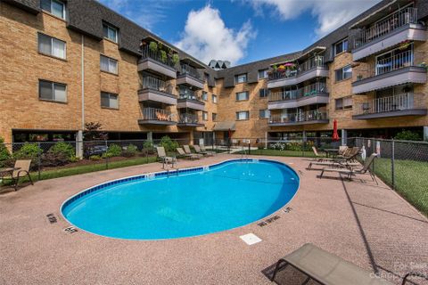 1323 Queens Road 210 sold home in Charlotte House, Charlotte, NC