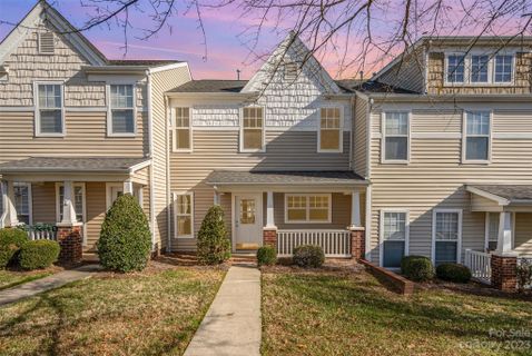 1010 Magna Lane