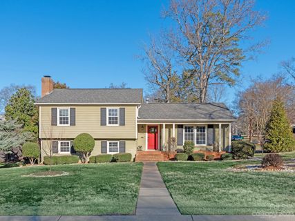 6325 Hazelton Drive sold home in Laurelwood, Charlotte, NC