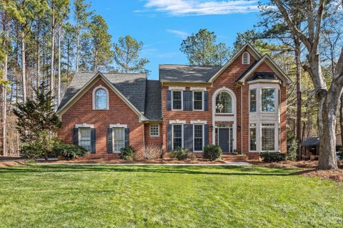 155 Lake Mist Drive