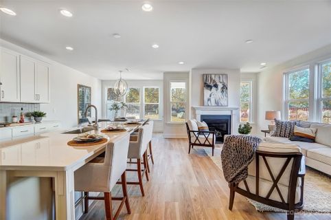 6016 Corbin Woods Court sold home in Emery, Charlotte, NC