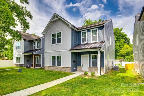 1229 Eastway Drive