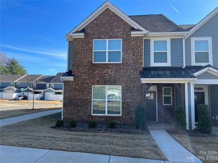 2240 Blewett Drive sold home in The Enclave At Davis Lake, Charlotte, NC