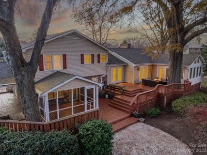 8180 Peninsula Lane sold home in Mountain Creek Shores, Sherrills Ford, NC