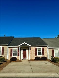 2053 Pin Oak Place sold home in Cramerton Oaks, Cramerton, NC