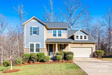 3324 Hawthorne Lane