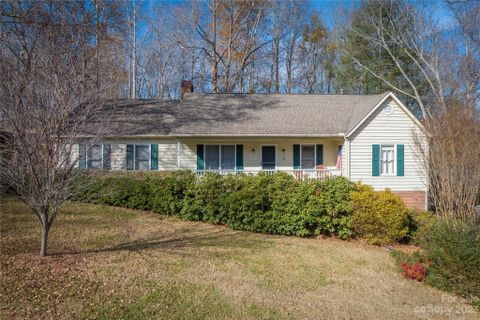 312 Inglewood Drive