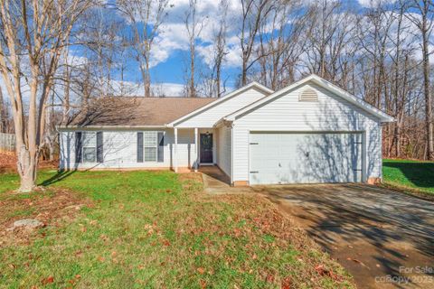 8508 Farnsworth Lane
