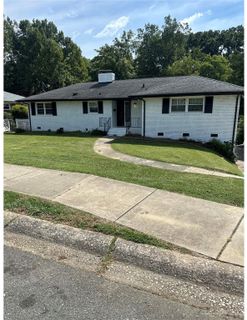 1110 Seneca Place 7
