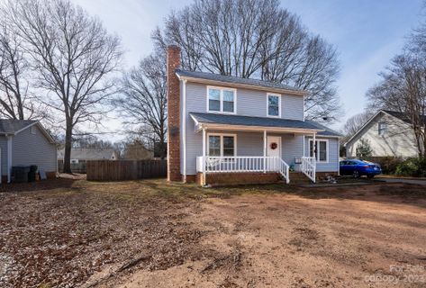 6924 Carriageway Lane