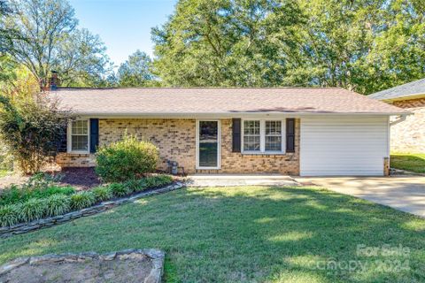 1192 Westover Circle