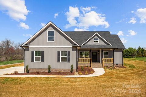 124 Tranquility Lane sold home in Harmony Country Estates, Harmony, NC