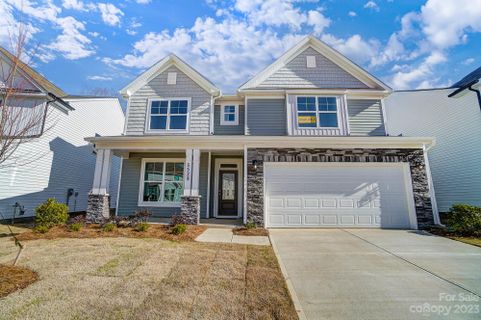 5528 Verona Road 16