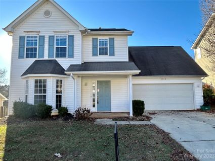 15365 Leslie Brook Road sold home in Stone Hollow, Huntersville, NC