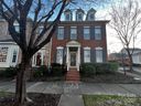 212 S Faulkner Way sold home in Davidson, SC