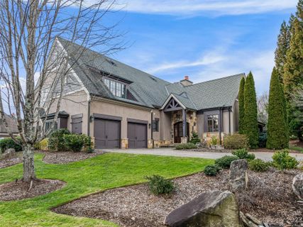 581 Walnut Valley Parkway