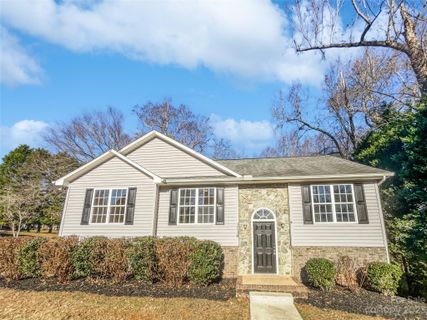 2130 Wayles Court