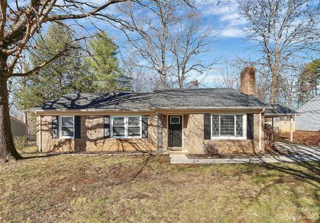 6313 Dwightware Boulevard sold home in Eastwoods, Charlotte, NC