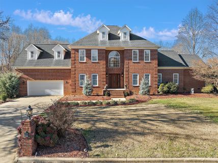 55 Iswa Drive sold home in Iswa Point, Taylorsville, NC
