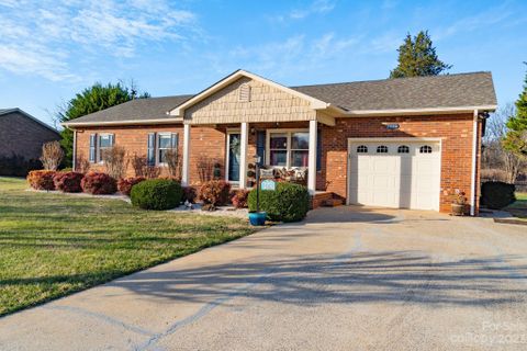 2426 Ashford Drive sold home in Greenfield, Newton, NC