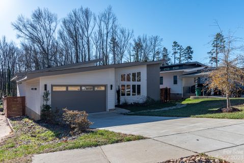 1912 Lakedell Drive