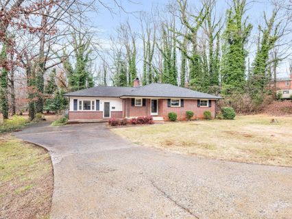 186 Dalehurst Drive sold home in Forestdale Park, Forest City, NC