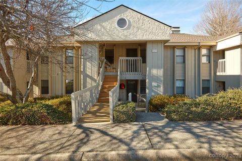 1704 Abbey Circle